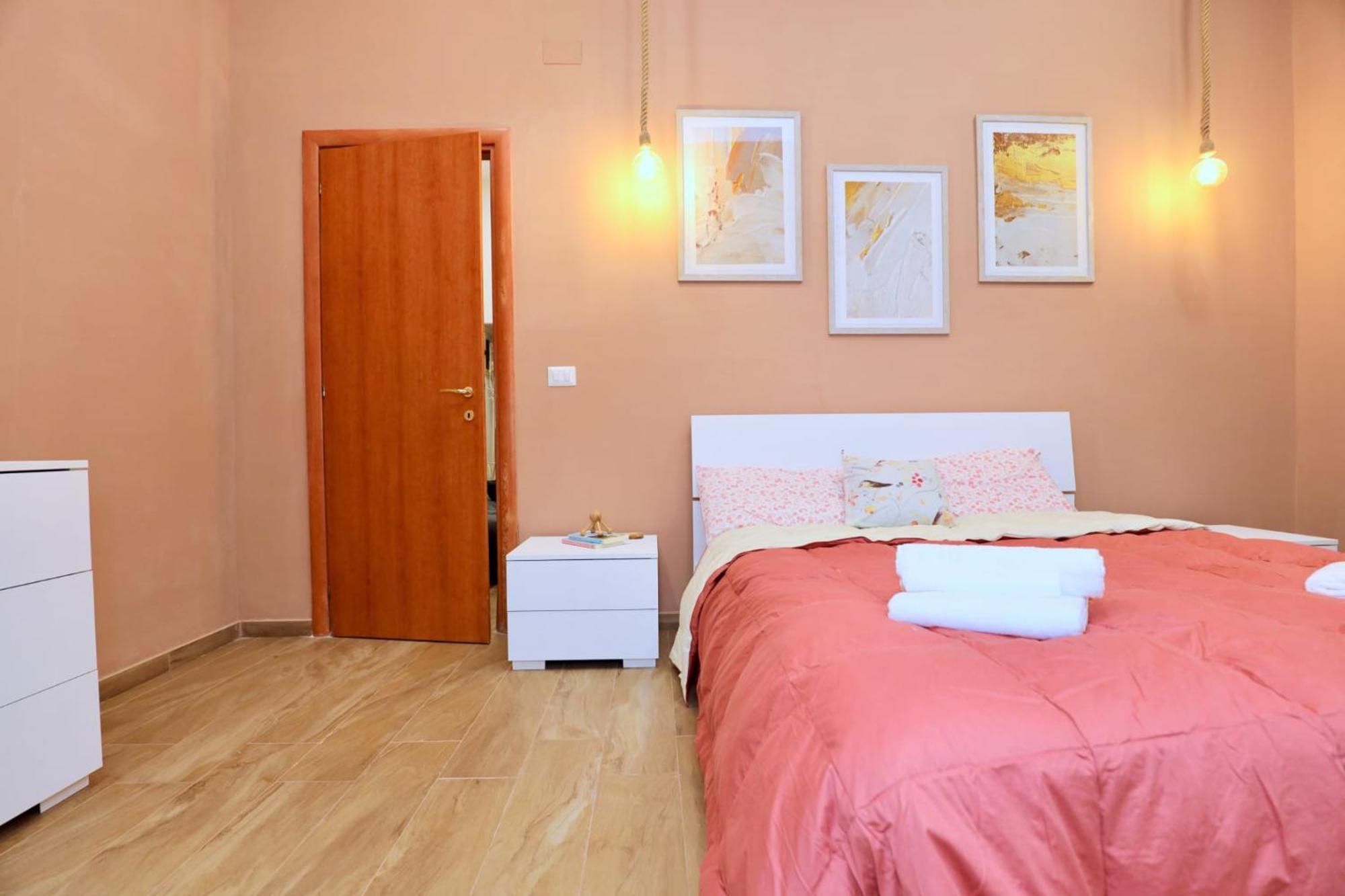 House Stazione Naples